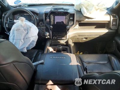 Zdjęcie 8 z 13 samochodu: 2019 RAM 1500 LIMITED VIN:1C6SRFHT9KN689243 - miniatura