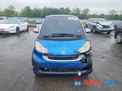 Piąte zdjęcie samochodu w środku: 2008 SMART FORTWO PURE VIN:WMEEJ31XX8K142664 - miniatura