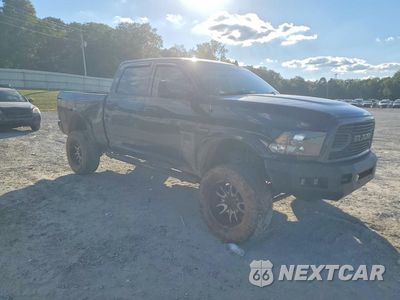 Czwarte zdjęcie samochodu z boku: 2018 RAM 2500 SLT VIN:3C6UR5DJ0JG134647 - miniatura