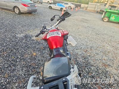 Zdjęcie 6 z 10 samochodu: 2015 TRIUMPH MOTORCYCLE TIGER EXPLORER VIN:SMTF02XK0FJ666325 - miniatura