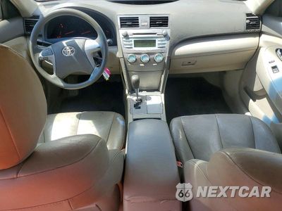 Zdjęcie 8 z 13 samochodu: 2009 TOYOTA CAMRY LE VIN:4T1BE46K89U866461 - miniatura