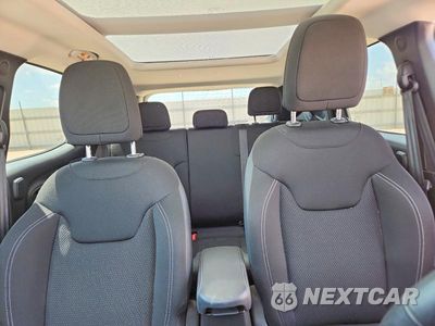 Zdjęcie 10 z 13 samochodu: 2023 JEEP RENEGADE ALTITUDE VIN:ZACNJDE10PPP13106 - miniatura