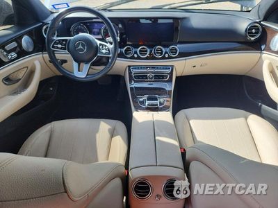 Zdjęcie 8 z 12 samochodu: 2019 MERCEDES-BENZ E 300 VIN:WDDZF4JB3KA563267 - miniatura