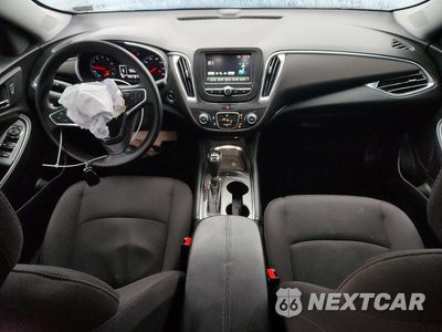 Zdjęcie 8 z 12 samochodu: 2018 CHEVROLET MALIBU LT VIN:1G1ZD5ST2JF121961 - miniatura