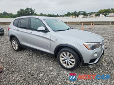 Czwarte zdjęcie samochodu z boku: 2015 BMW X3 XDRIVE28I VIN:5UXWX9C57F0D56358 - miniatura