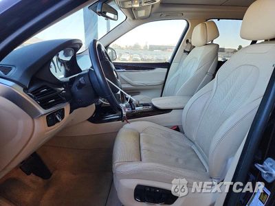 Zdjęcie 7 z 13 samochodu: 2015 BMW X5 XDRIVE35D VIN:5UXKS4C55F0N08845 - miniatura