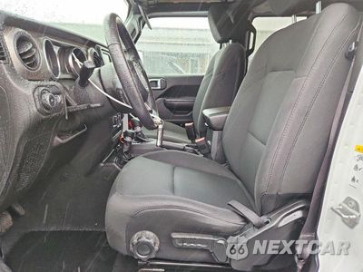 Zdjęcie 7 z 13 samochodu: 2019 JEEP WRANGLER UNLIMITED SPORT VIN:1C4HJXDN0KW637985 - miniatura