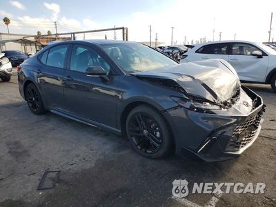 Czwarte zdjęcie samochodu z boku: 2025 TOYOTA CAMRY SE VIN:4T1DAACK9SU118766 - miniatura