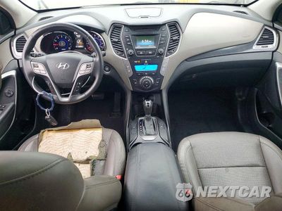 Zdjęcie 8 z 13 samochodu: 2014 HYUNDAI SANTA FE SPORT 2.0T VIN:5XYZU3LA8EG220795 - miniatura