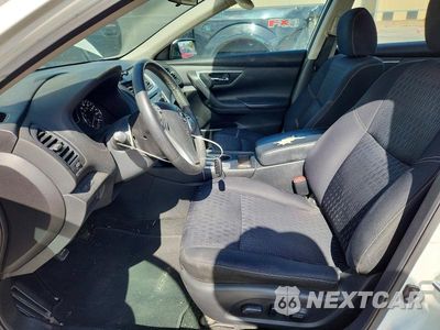 Zdjęcie 7 z 12 samochodu: 2016 NISSAN ALTIMA 2.5 SV VIN:1N4AL3AP0GC200609 - miniatura