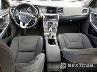 Zdjęcie 8 z 12 samochodu: 2015 VOLVO S60 VIN:YV126MFJ7F1343058 - miniatura