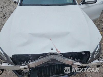 Zdjęcie 11 z 13 samochodu: 2018 MERCEDES-BENZ E 300 VIN:WDDZF4JB5JA357768 - miniatura
