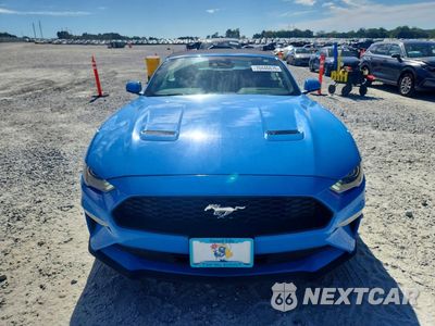 Piąte zdjęcie samochodu w środku: 2023 FORD MUSTANG VIN:1FATP8UH5P5100458 - miniatura