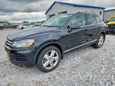 2013 VOLKSWAGEN TOUAREG V6 TDI WVGEP9BP8DD005764 - główne zdjęcie licytacji z USA - miniatura