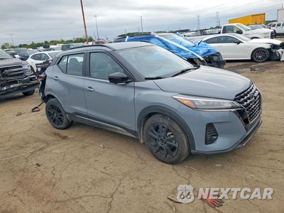 Czwarte zdjęcie samochodu z boku: 2023 NISSAN KICKS SR VIN:3N1CP5DV5PL499647 - miniatura