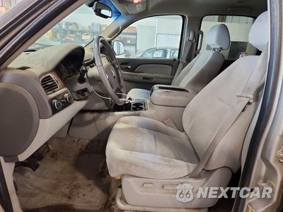 Zdjęcie 7 z 13 samochodu: 2007 GMC YUKON VIN:1GKFK13057J283655 - miniatura