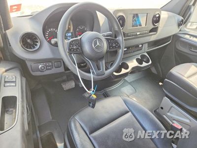Zdjęcie 8 z 13 samochodu: 2020 MERCEDES-BENZ SPRINTER 2500 VIN:W1Y40BHY8LT025105 - miniatura