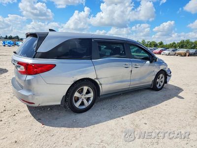 Trzecie zdjęcie samochodu z tyłu: 2019 HONDA ODYSSEY EXL VIN:5FNRL6H75KB053753 - miniatura