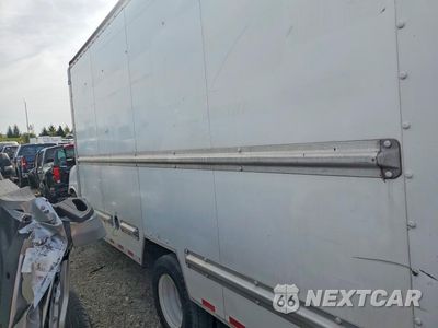 Drugie zdjęcie samochodu z przodu: 2018 GMC SAVANA BOX TRUCK VIN:7GZ37TCG6JN900721 - miniatura