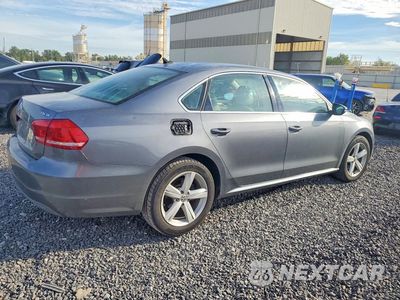 Trzecie zdjęcie samochodu z tyłu: 2012 VOLKSWAGEN PASSAT SE VIN:1VWBN7A39CC046258 - miniatura