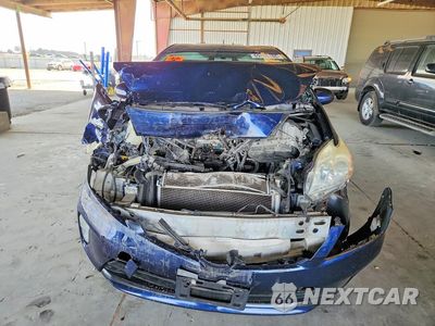 Piąte zdjęcie samochodu w środku: 2015 TOYOTA PRIUS TWO VIN:JTDKN3DU8F1905288 - miniatura