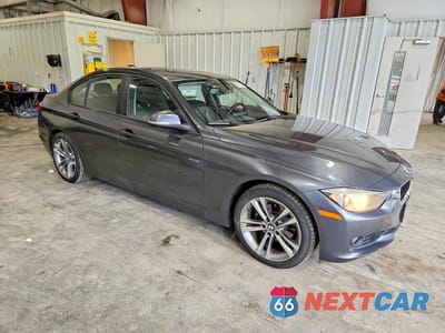Czwarte zdjęcie samochodu z boku: 2013 BMW 3ER XI SULEV VIN:WBA3B5C54DF596810 - miniatura