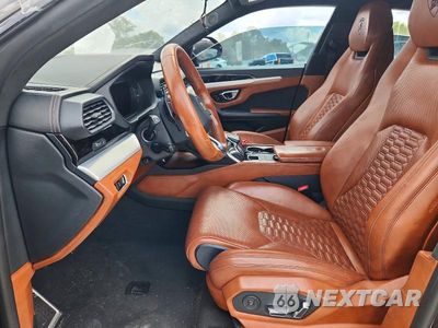 Zdjęcie 7 z 12 samochodu: 2019 LAMBORGHINI URUS VIN:ZPBUA1ZLXKLA02186 - miniatura