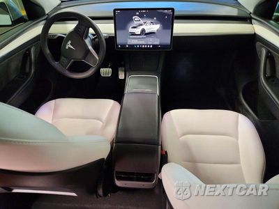 Zdjęcie 8 z 13 samochodu: 2022 TESLA MODEL Y VIN:7SAYGDEF8NF524110 - miniatura