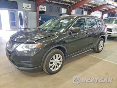 2017 NISSAN ROGUE S KNMAT2MV1HP599927 - główne zdjęcie licytacji z USA - miniatura