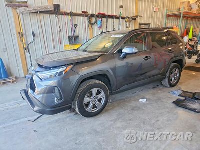 2024 TOYOTA RAV4 XLE 2T3P1RFV4RW419223 - główne zdjęcie licytacji z USA - miniatura
