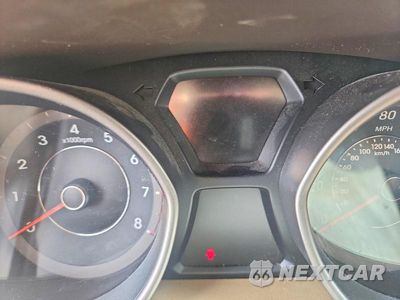 Zdjęcie 9 z 12 samochodu: 2013 HYUNDAI ELANTRA LIMITED VIN:5NPDH4AE7DH220157 - miniatura