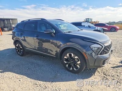 Czwarte zdjęcie samochodu z boku: 2023 KIA SPORTAGE X LINE VIN:5XYK6CAF6PG082901 - miniatura