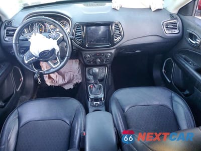 Zdjęcie 8 z 13 samochodu: 2019 JEEP COMPASS LATITUDE VIN:3C4NJDBB0KT745233 - miniatura