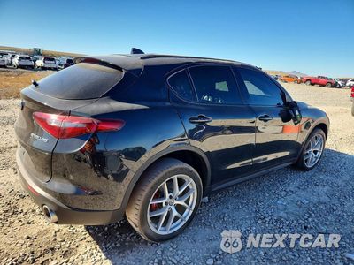 Trzecie zdjęcie samochodu z tyłu: 2018 ALFA ROMEO STELVIO TI SPORT VIN:ZASFAKNN7J7B82450 - miniatura