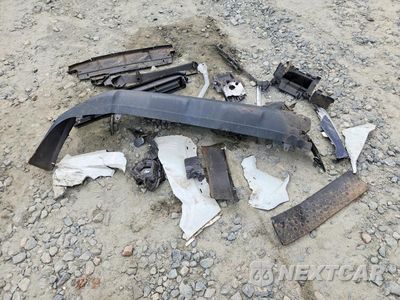 Zdjęcie 13 z 14 samochodu: 2022 TOYOTA RAV4 XLE PREMIUM VIN:JTMB6RFV9ND528814 - miniatura