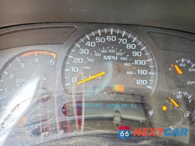 Zdjęcie 9 z 12 samochodu: 2005 GMC SIERRA K2500 HEAVY DUTY VIN:1GTHK23225F930668 - miniatura