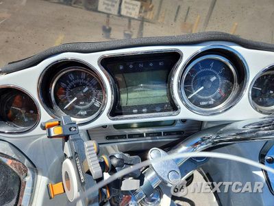 Zdjęcie 7 z 10 samochodu: 2010 KAWASAKI VN1700 A VIN:JKBVNRA1XAA004268 - miniatura