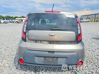 Zdjęcie 6 z 13 samochodu: 2015 KIA SOUL BASE VIN:KNDJN2A24F7201790 - miniatura