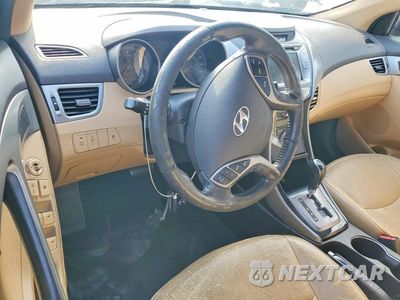 Zdjęcie 8 z 12 samochodu: 2013 HYUNDAI ELANTRA LIMITED VIN:5NPDH4AE7DH174832 - miniatura