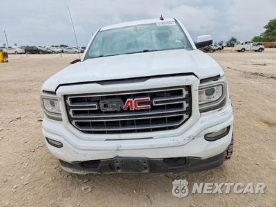 Piąte zdjęcie samochodu w środku: 2018 GMC SIERRA K1500 SLE VIN:3GTU2MEC3JG342772 - miniatura