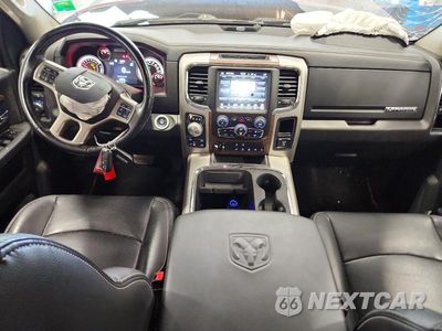 Zdjęcie 8 z 12 samochodu: 2017 RAM 1500 LARAMIE VIN:1C6RR7NT8HS619672 - miniatura