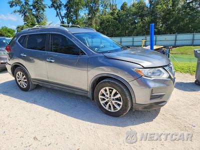 Czwarte zdjęcie samochodu z boku: 2018 NISSAN ROGUE SV VIN:JN8AT2MT7JW457547 - miniatura