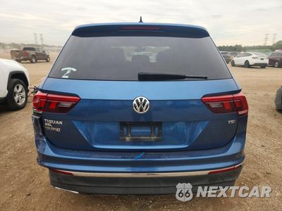 Zdjęcie 6 z 12 samochodu: 2018 VOLKSWAGEN TIGUAN SE VIN:3VV3B7AXXJM035155 - miniatura