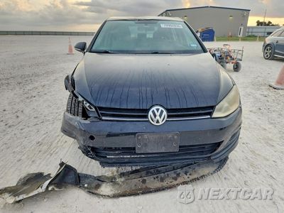 Piąte zdjęcie samochodu w środku: 2017 VOLKSWAGEN GOLF S VIN:3VW217AUXHM048031 - miniatura