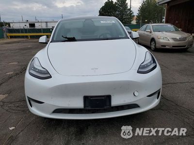 Piąte zdjęcie samochodu w środku: 2021 TESLA MODEL Y VIN:5YJYGDEE6MF300112 - miniatura