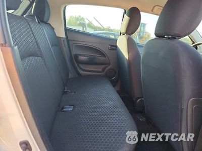 Zdjęcie 10 z 12 samochodu: 2015 MITSUBISHI MIRAGE DE VIN:ML32A3HJ0FH046980 - miniatura