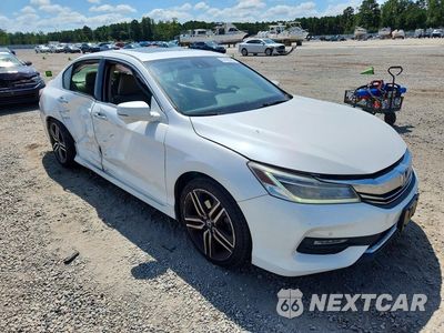 Czwarte zdjęcie samochodu z boku: 2016 HONDA ACCORD TOURING VIN:1HGCR3F93GA014555 - miniatura