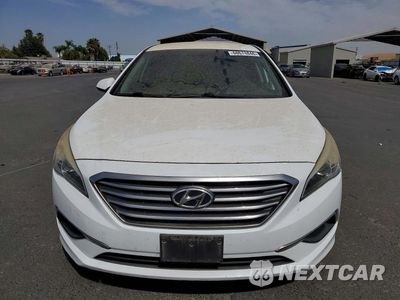 Piąte zdjęcie samochodu w środku: 2017 HYUNDAI SONATA SE VIN:5NPE24AF3HH484447 - miniatura