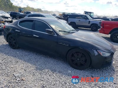Czwarte zdjęcie samochodu z boku: 2015 MASERATI GHIBLI VIN:ZAM57XSA4F1148800 - miniatura