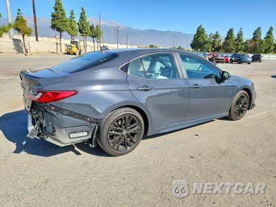 Trzecie zdjęcie samochodu z tyłu: 2025 TOYOTA CAMRY SE VIN:4T1DAACK5SU064530 - miniatura